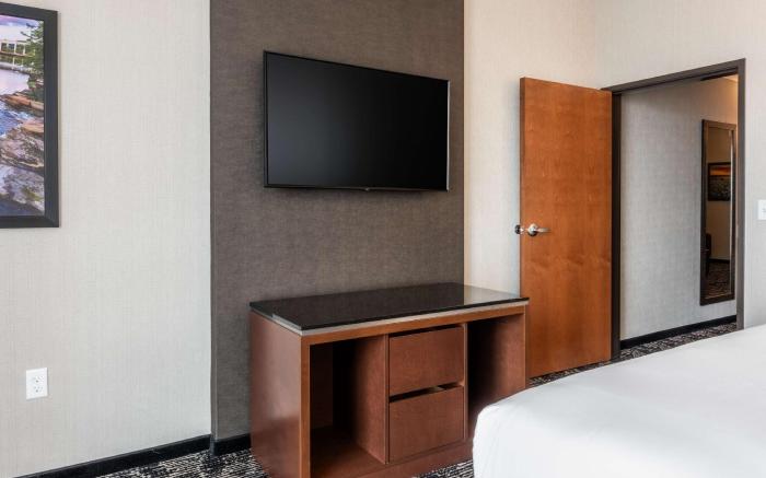 Drury Plaza Hotel College Station