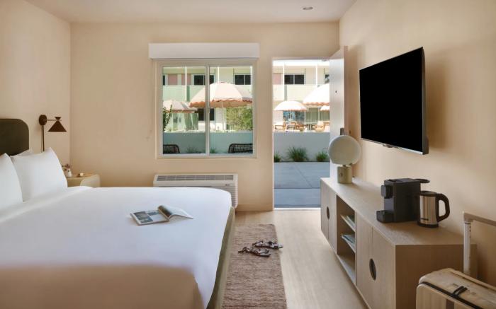 City Center Hotel Long Beach, Sonder