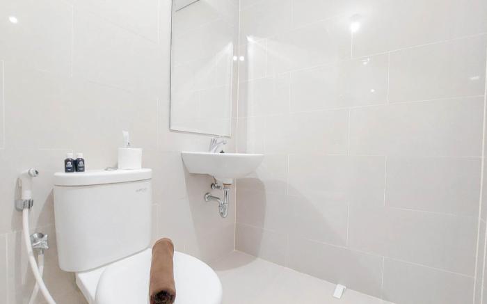 Spacious 2BR Podomoro City Deli Medan By Travelio