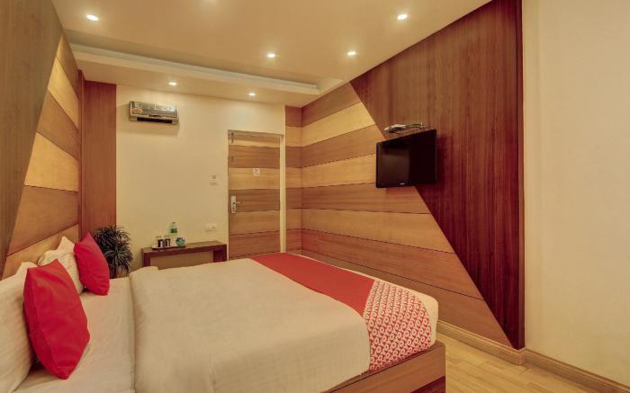 Collection O 140 Sholas Residency
