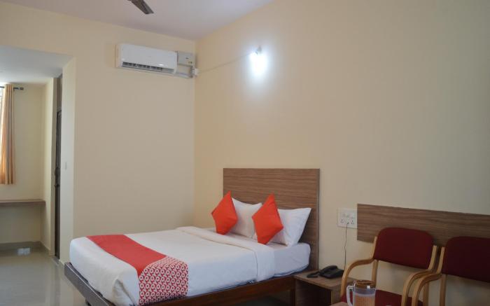 Hotel O New Champion Residency