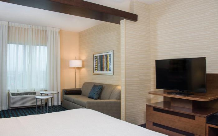 Fairfield Inn & Suites Dayton
