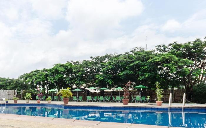 Peniel Apartments