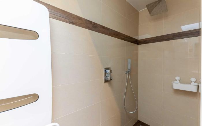 Luxurious 2 bedroom duplex on Place Morny