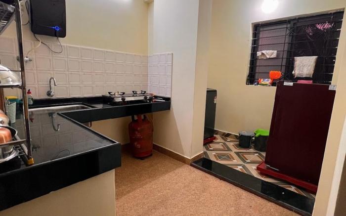 City Center Apartment - 305