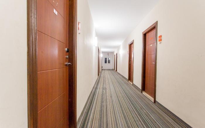 City Hotel