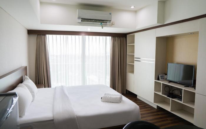 Studio Apartment @ Tamansari La Grande By Travelio