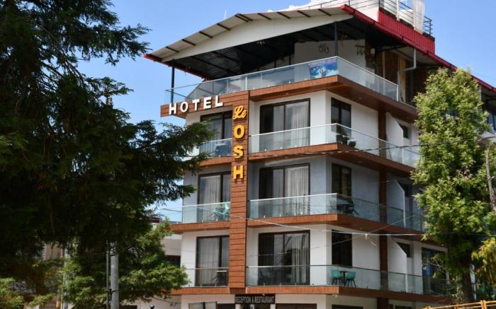 Le Osh Hotel