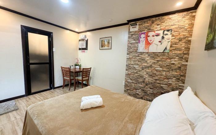 Staycation in Samal Island 5-mins from Wharf