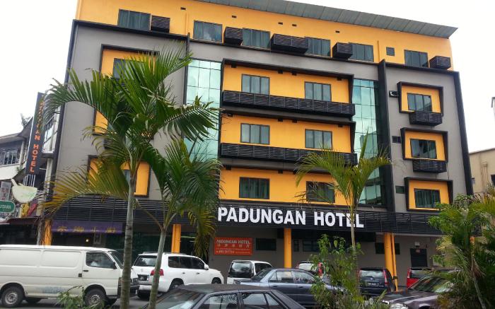 Padungan Hotel