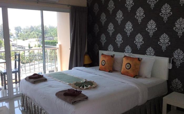 Surin Sunset Hotel