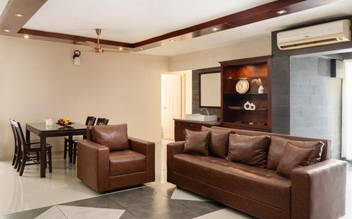 Charming Apartment In Kochi | Marine Drive