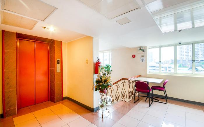 Palladium Suites Hotel
