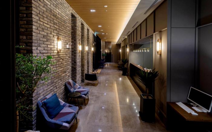 Hotel East9