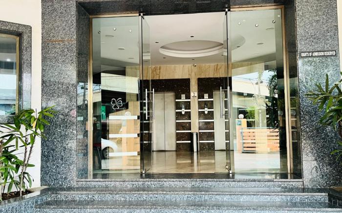 PLA RATHNA RESIDENCY 