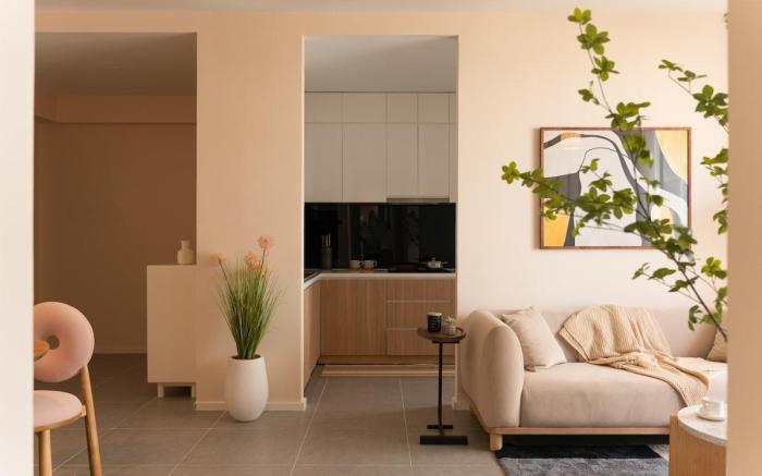 LuxeStay - Stylish 3BR City View, 5min BuiVien
