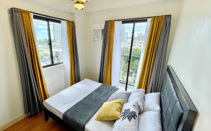 Condo 3BR w/ Free Pool and Wifi near Abreeza Mall