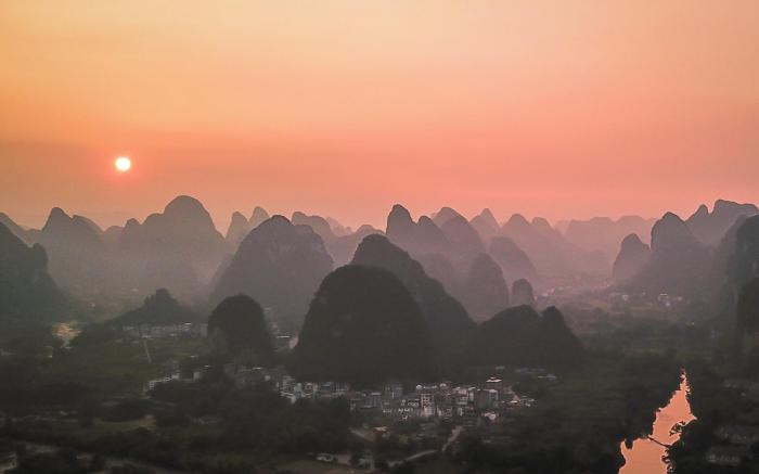 阳朔县喜糖江景度假旅馆