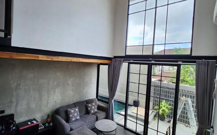 Kerobokan Alisa 2BR Modern Private Villa with Pool