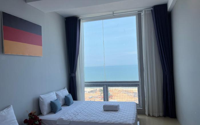 Nancy Tran Grand Strip Sea View 3 bedrooms