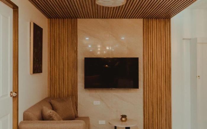 YC SUITE 1921 