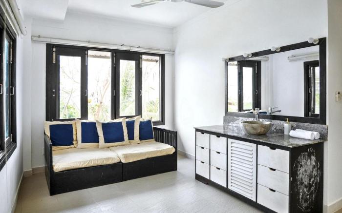 Nine- 9 Bedroom Villa Mui Ne With Private Pool