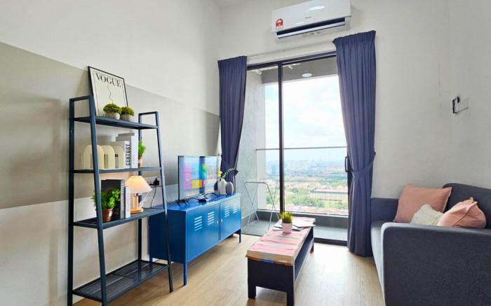 New 24F City View| 2BR｜Near SunwayPyramid｜LRT｜SJMC