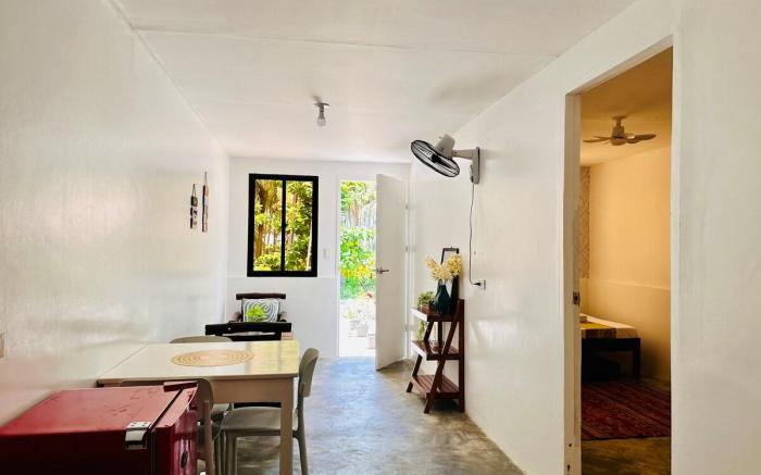 1bedroom, quiet and close to the Hartman BEACH!