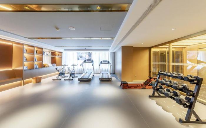 Yanchun Future Hotel