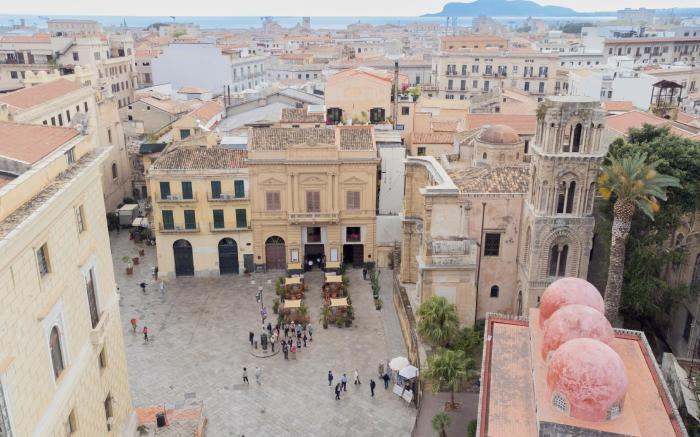 Palazzo Valguarnera - Suites & Luxury Apartments
