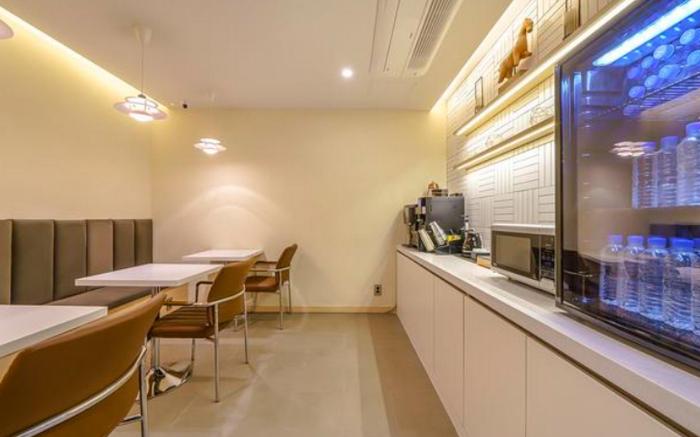 Brown Dot Hotel Yeonsan