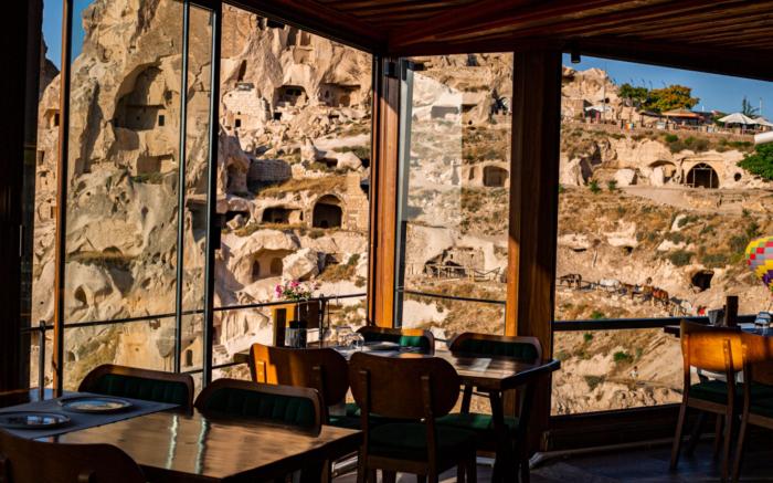 Caldera Cave Hotel