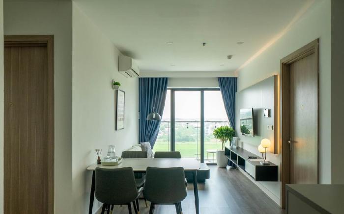 Tobe in Hue 2 - Nice view