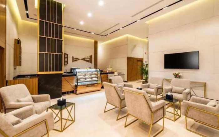 Dancenter Luxury Central formerly Anan hotel 