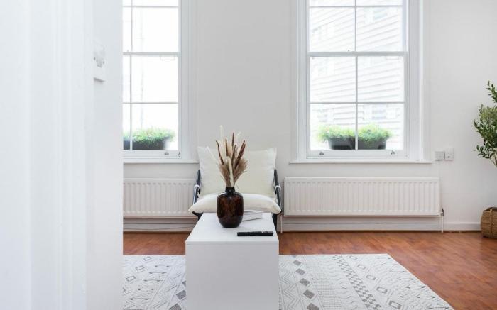 Cozy 1BR Steps from London Bridge & Borough Market