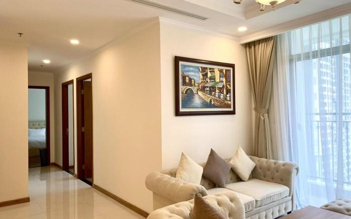 3br Luxury apartment with swimming pool.