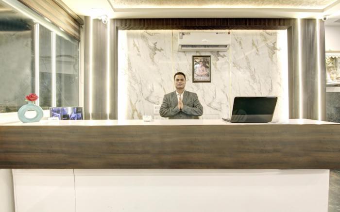 Hotel Devrana Delhi Airport