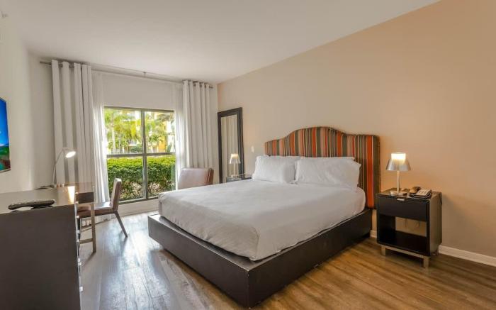 Hotel Apt at Celebration 10 min from Disney