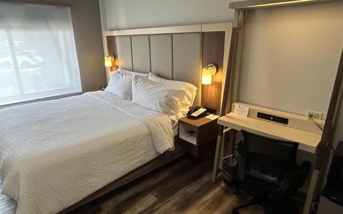 Best Western Roslyn-Long Island Hotel