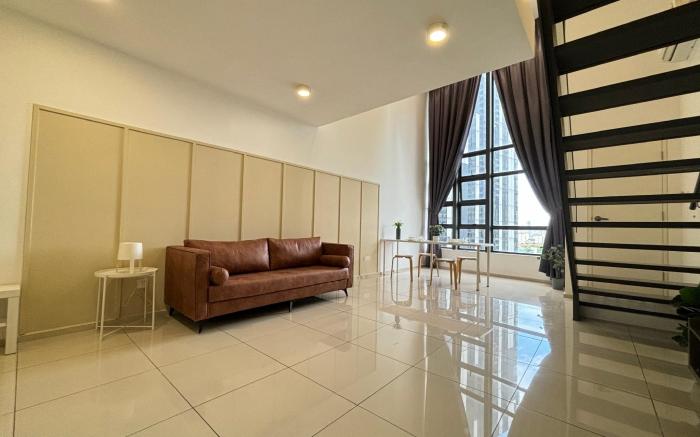 Ekocheras LoftSuite 4Pax FreeParking MRT 25