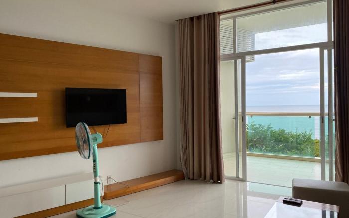 Beach Front Luxury Apartment 2 bedrooms