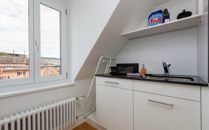Apt 5A: Downtown 2-BR Loft Apartment