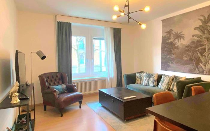 City Centre 2-BR Spacious Apt RUBY