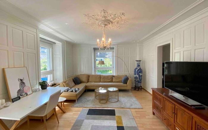 RARE GEM - Downtown 2-BR Apt with Big Terrace Diam