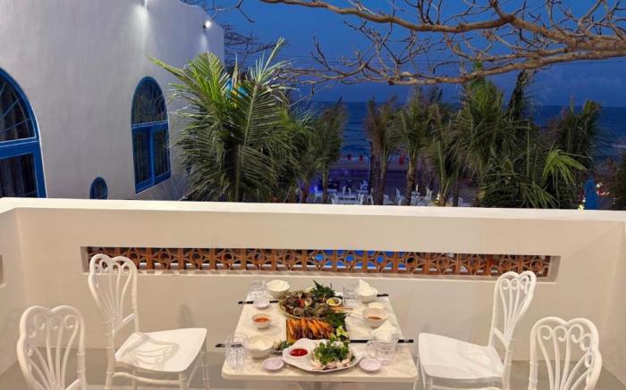 KParis Beach Resort