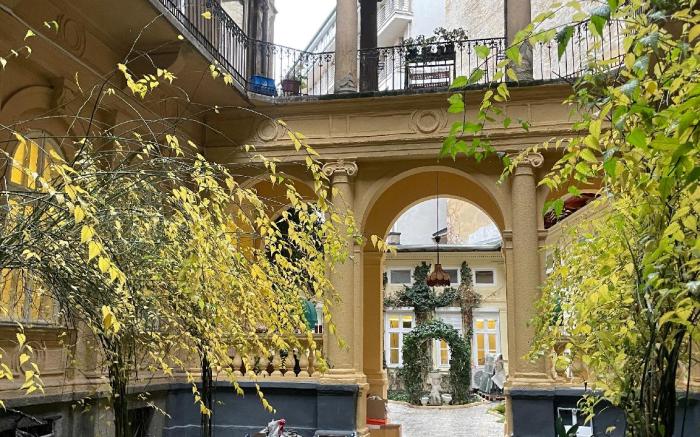 Oasis Inn Budapest
