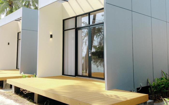 Nirva Ocean House