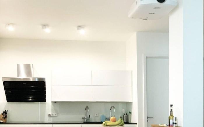 6-person luxury apartment