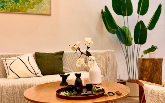 CityHome-4BRs,Nanjing Rd,People's Square,The Bund