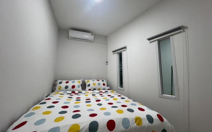 2BR, 5pax near MRT ratchada